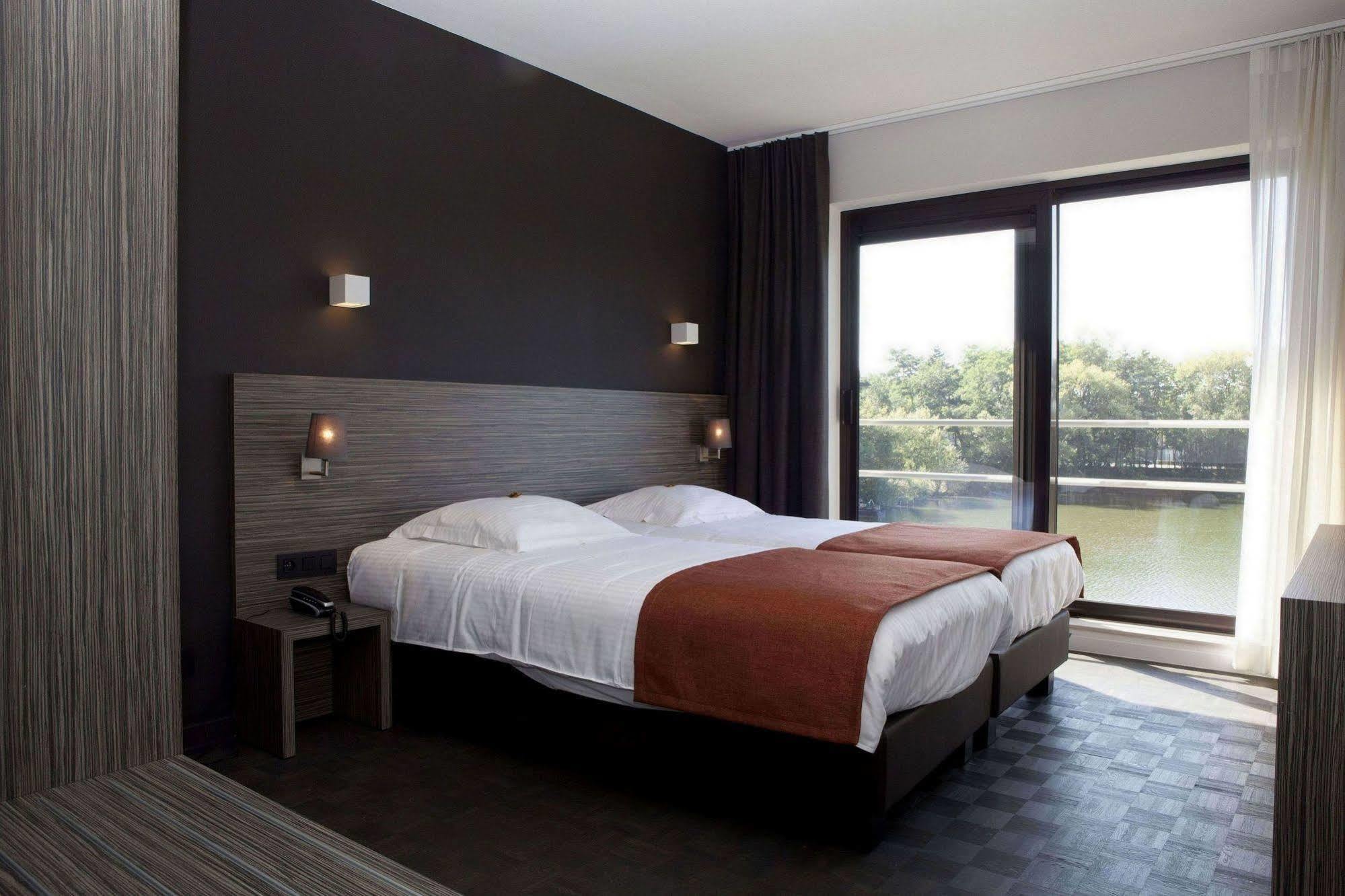 Park Hotel Montreal Arrondissement di Malines Esterno foto